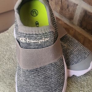 Girls size 7.5 Grey Shoes